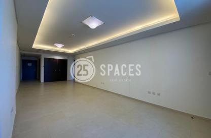 Apartment - 1 - 2 for rent in Viva East - Viva Bahriyah - The Pearl Island - Doha