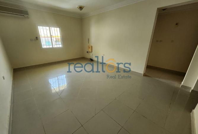 54149946 - Property Main Image