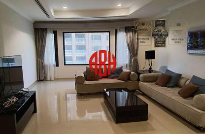 Apartment - 1 - 2 for rent in West Porto Drive - Porto Arabia - The Pearl Island - Doha