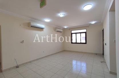 Villa - 6 Bedrooms - 6 Bathrooms for rent in Bu Hamour Street - Abu Hamour - Doha