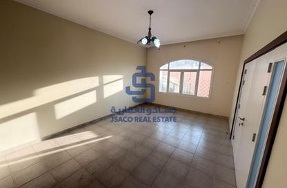 Villa - Studio - 6 for rent in Al Kheesa - Al Kheesa - Umm Salal Mohammed