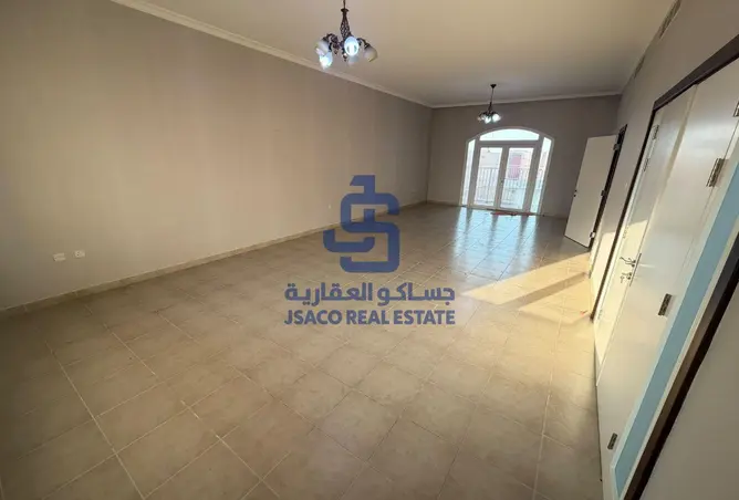 62861012 - Property Image 3