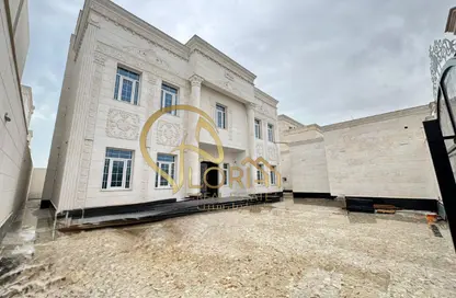 Villa - 7+ Bedrooms - 7+ Bathrooms for sale in Al Wakra - Al Wakra - Al Wakrah - Al Wakra