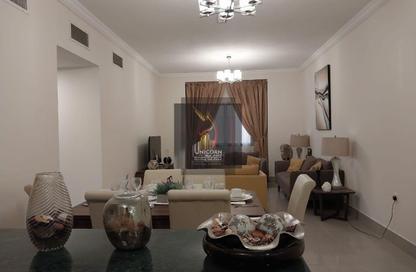 Compound - 2 Bedrooms - 2 Bathrooms for rent in Ain Khaled Villas - Ain Khaled - Doha