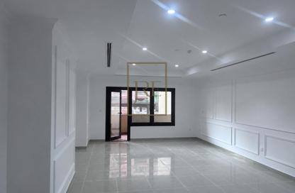 Apartment - 1 - 2 for sale in East Porto Drive - Porto Arabia - The Pearl Island - Doha