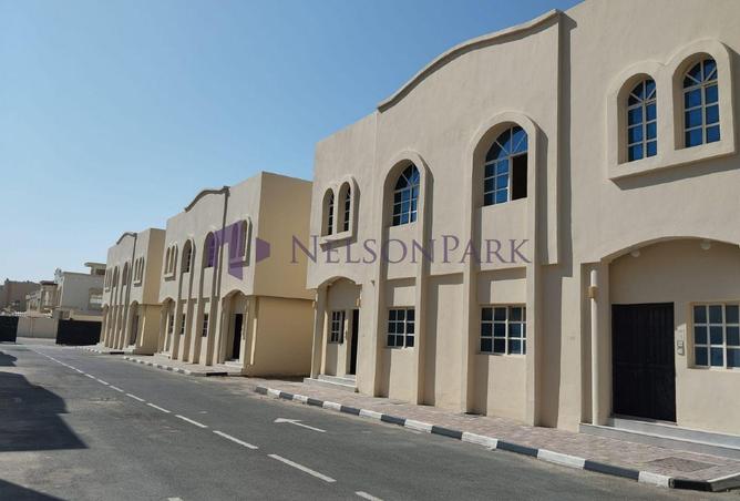 61789100 - Property Image 2