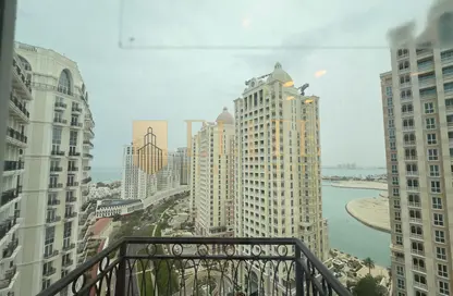 Apartment - 2 Bedrooms - 3 Bathrooms for rent in Floresta Gardens - Floresta Gardens - The Pearl Island - Doha