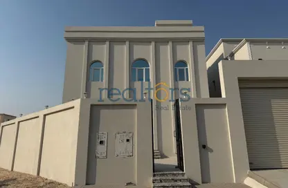 فيلا - 7 غرف نوم - 8 حمامات للايجار في شارع الوعب - الوعب - الدوحة