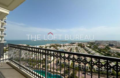 Apartment - 3 Bedrooms - 4 Bathrooms for rent in Floresta Gardens - Floresta Gardens - The Pearl Island - Doha