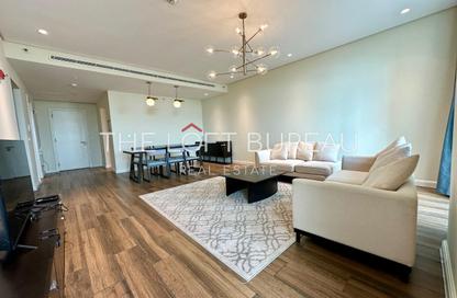 Apartment - 3 Bedrooms - 4 Bathrooms for rent in Floresta Gardens - Floresta Gardens - The Pearl Island - Doha