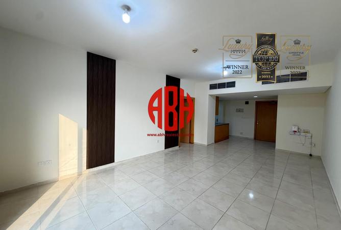 60166618 - Property Image 2