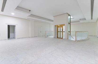 Villa - 7+ - 7+ for sale in Waterfront West Villas - Waterfront Residential - The Waterfront - Lusail