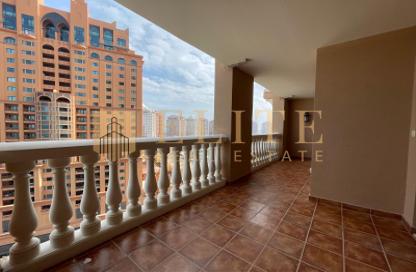 Apartment - 2 Bedrooms - 3 Bathrooms for rent in East Porto Drive - Porto Arabia - The Pearl Island - Doha