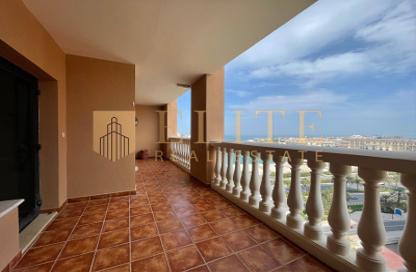 Apartment - 2 Bedrooms - 3 Bathrooms for rent in East Porto Drive - Porto Arabia - The Pearl Island - Doha