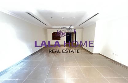 Apartment - 1 Bedroom - 2 Bathrooms for rent in East Porto Drive - Porto Arabia - The Pearl Island - Doha