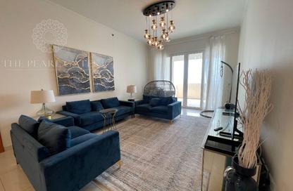 Apartment - 2 Bedrooms - 3 Bathrooms for rent in Viva East - Viva Bahriyah - The Pearl Island - Doha
