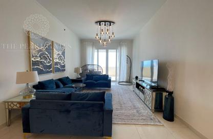 Apartment - 2 Bedrooms - 3 Bathrooms for rent in Viva East - Viva Bahriyah - The Pearl Island - Doha