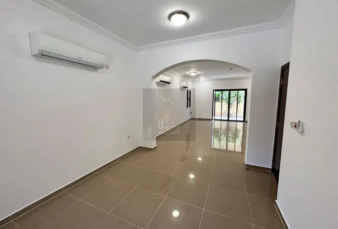 63754670 - Property Image 2