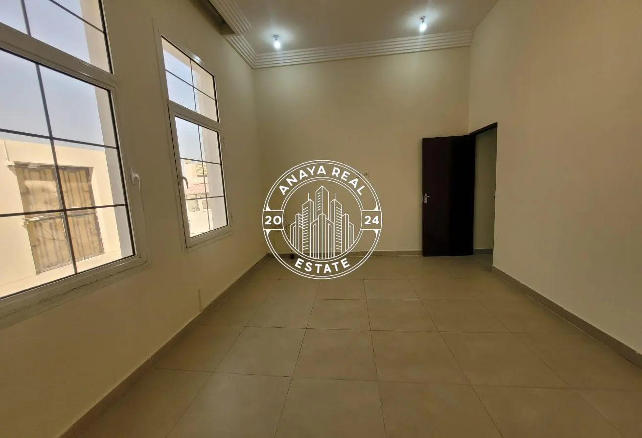 62972285 - Property Main Image