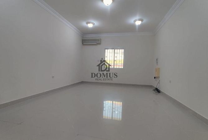 60502955 - Property Image 3