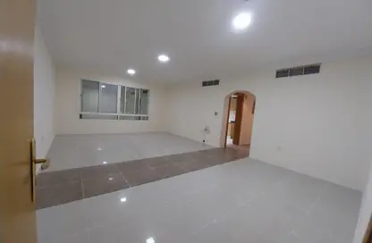 شقة - 2 غرف نوم - 2 حمامات للايجار في سومرست أل منصور - المنصورة - الدوحة