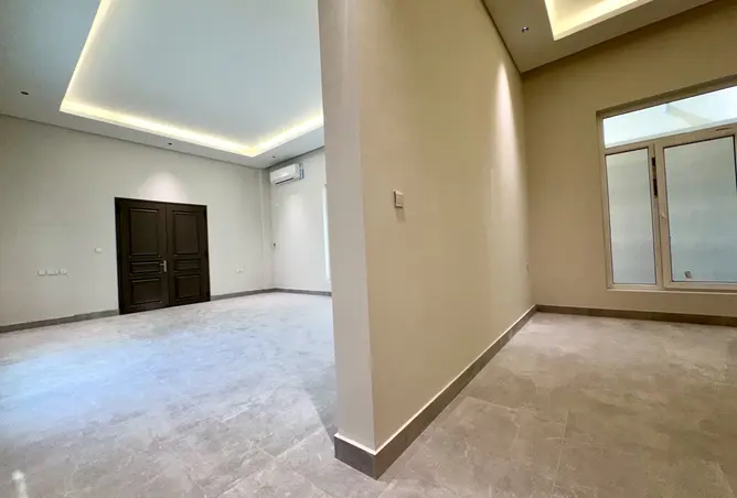 63135389 - Property Image 3