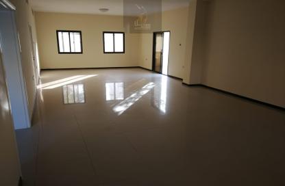 Compound - 5 Bedrooms - 5 Bathrooms for rent in Old Airport Road - Old Airport Road - Doha Compound - 5 Bedrooms - 5 Bathrooms for rent in Old Airport Road - Old Airport Road - Doha