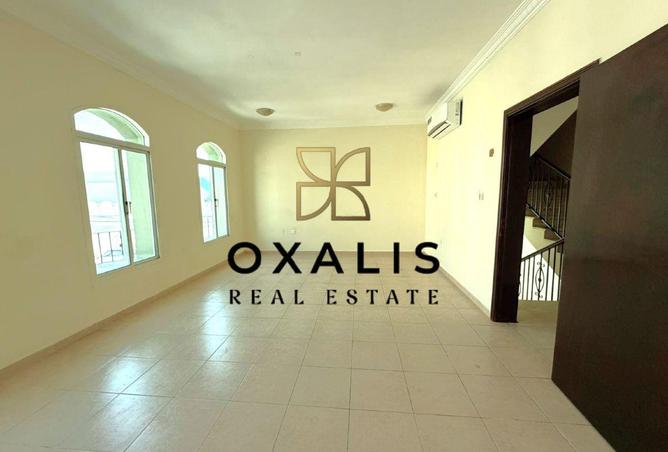 1027698 - Property Image 3