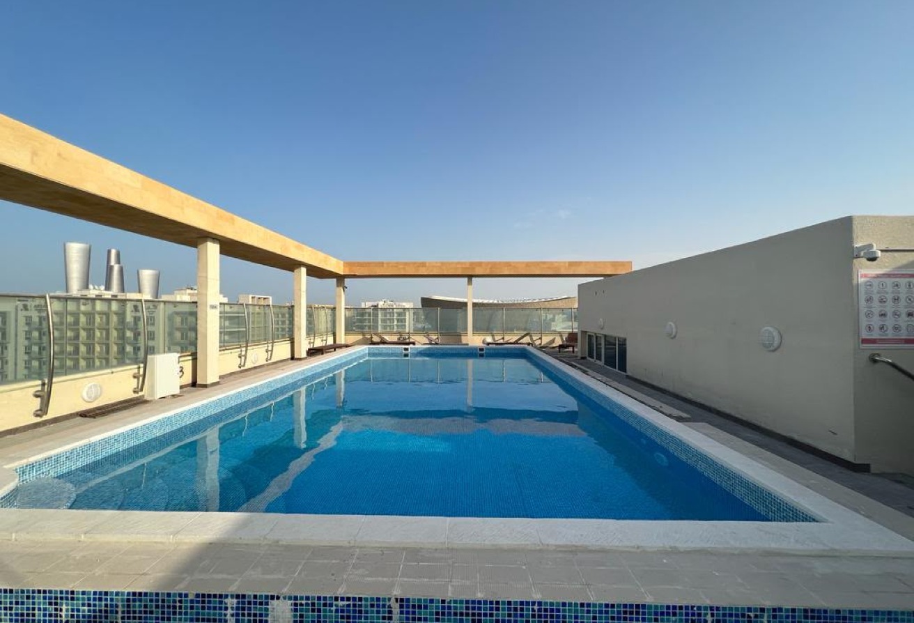 LAVISH FF 1 BEDROOM ERKYAH CITY LUSAIL @ 5500 ONLY thumbnail 16