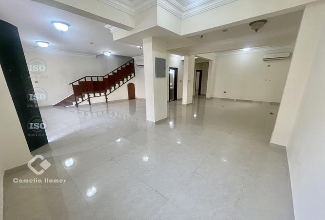 51383811 - Property Image 2