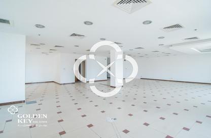 Office Space - Studio - 2 Bathrooms for rent in Umm Ghuwailina 4 - Umm Ghuwailina - Doha Office Space - Studio - 2 Bathrooms for rent in Umm Ghuwailina 4 - Umm Ghuwailina - Doha