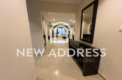 Apartment - 1 Bedroom - 2 Bathrooms for rent in Porto Arabia - The Pearl Island - Doha