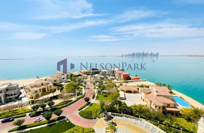 Apartment - 2 Bedrooms - 3 Bathrooms for sale in Viva West - Viva Bahriyah - The Pearl Island - Doha