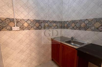 Apartment - Studio - 1 Bathroom for rent in Wadi Al Shaheeniya Street - Ain Khaled - Doha Apartment - Studio - 1 Bathroom for rent in Wadi Al Shaheeniya Street - Ain Khaled - Doha