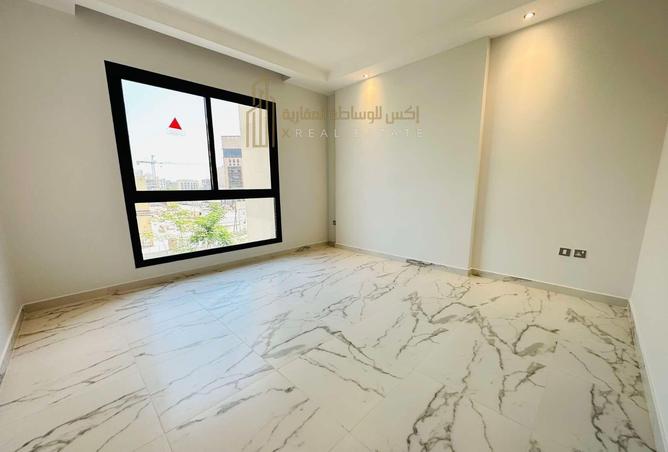 52546228 - Property Image 3