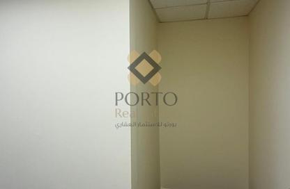 Office Space - Studio - 1 Bathroom for rent in Salwa Road - Doha