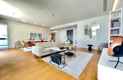 Apartment - 2 Bedrooms - 3 Bathrooms for sale in Seef Lusail Tower 1 - Seef Lusail - Lusail City - Lusail