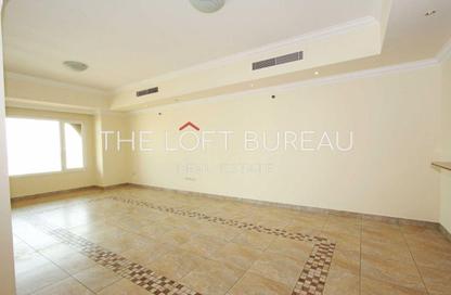 Apartment - 2 Bedrooms - 3 Bathrooms for rent in East Porto Drive - Porto Arabia - The Pearl Island - Doha Apartment - 2 Bedrooms - 3 Bathrooms for rent in East Porto Drive - Porto Arabia - The Pearl Island - Doha