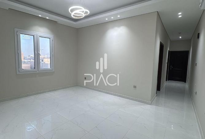 53004183 - Property Main Image