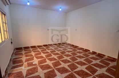 شقة - 1 حمام للايجار في 871 شارع - جنوب الدحيل - الدحيل - الدوحة