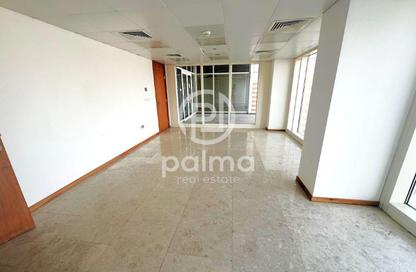 Office Space - Studio - 5 Bathrooms for rent in The Commercial Avenue - Umm Al Seneem - Doha
