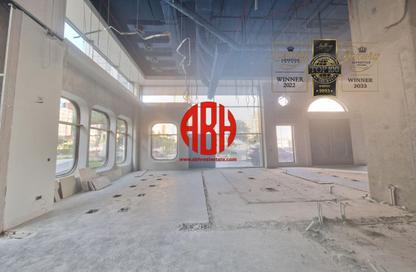 Retail - Studio for rent in Lusail Marina Heights - Marina District - Lusail