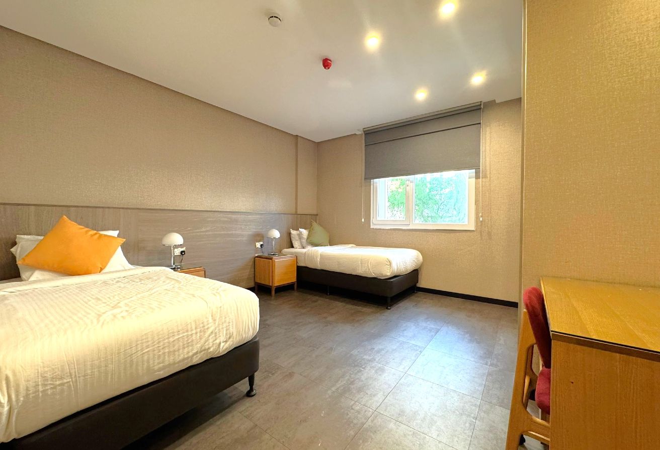 BILLS INCLUDED | LUXURY DESIGN 3 BEDROOM FURNISHED - apartment in Al Mansoura