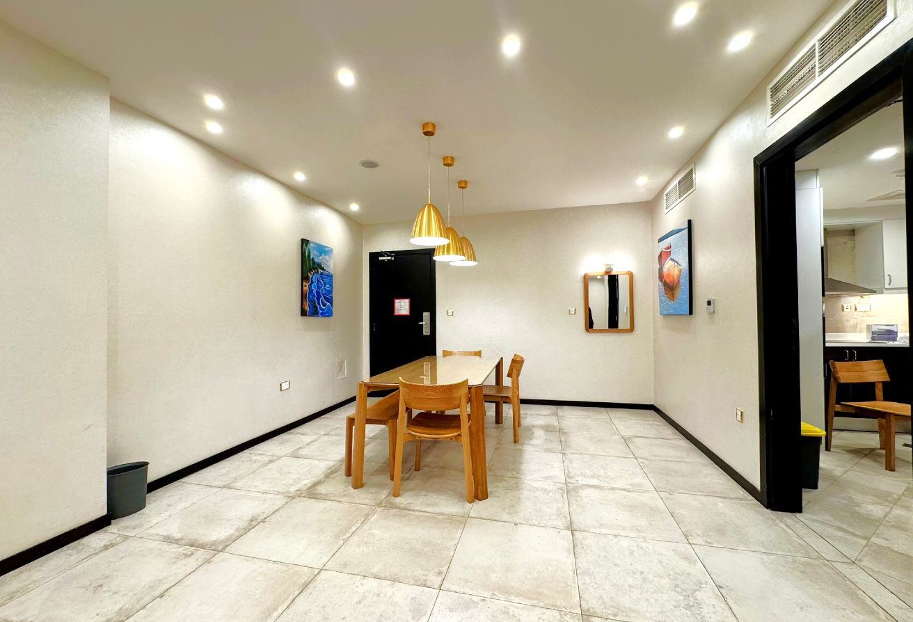 BILLS INCLUDED | LUXURY DESIGN 3 BEDROOM FURNISHED - apartment in Al Mansoura