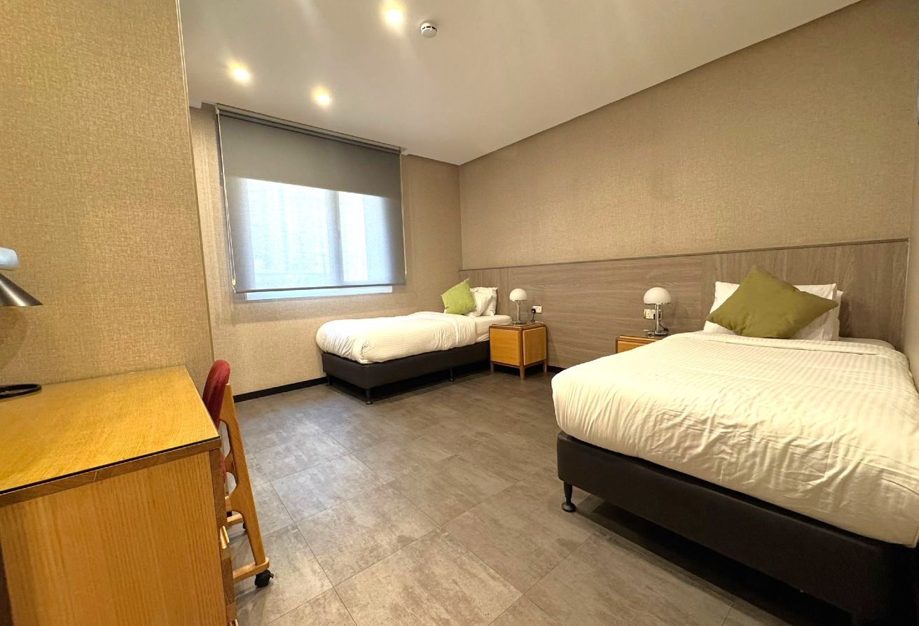 BILLS INCLUDED | LUXURY DESIGN 3 BEDROOM FURNISHED - apartment in Al Mansoura