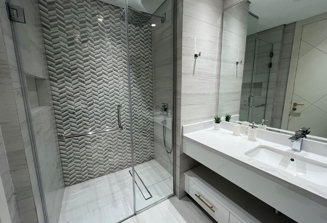 FURNISHED THREE BHK|INCLUDING BILLS|WITH BALCONY thumbnail 12