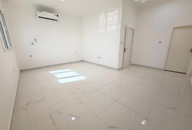 58041402 - Property Image 2