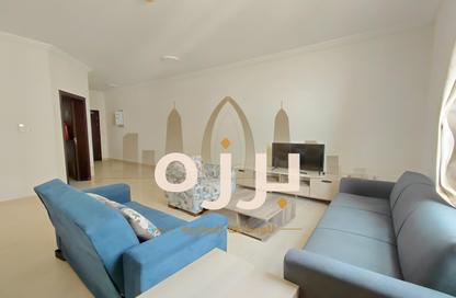 Apartment - 2 Bedrooms - 2 Bathrooms for rent in Doha Al Jadeed - Doha