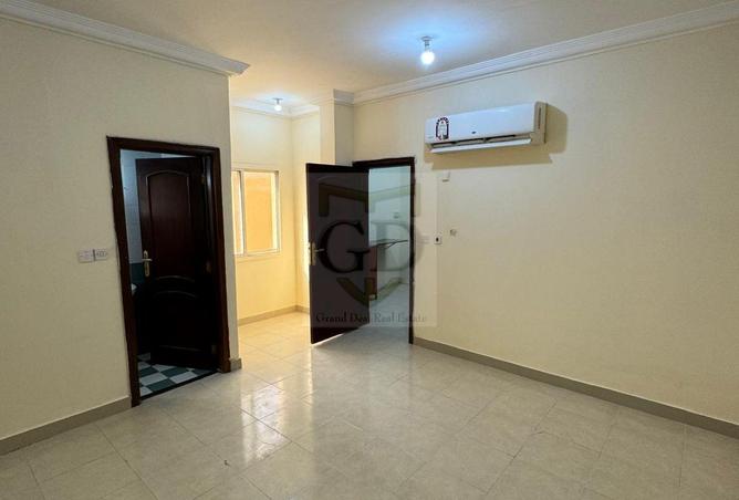 52497821 - صورة العقار 2