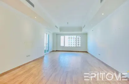 شقة - 2 غرف نوم - 3 حمامات للبيع في طريق بورتو الشرقي - بورتو أرابيا - جزيرة اللؤلؤة - الدوحة